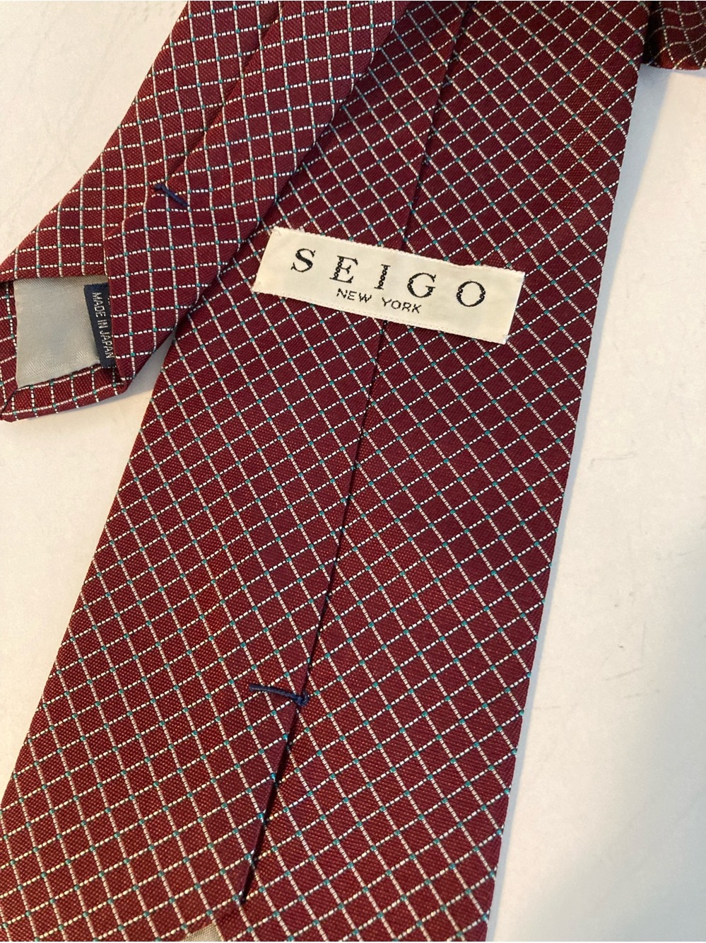 SEIGO N.Y. 100% Silk Tie - Picture 2 of 6